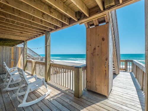 Shore Thing | Oceanfront + Private Beach Access!
