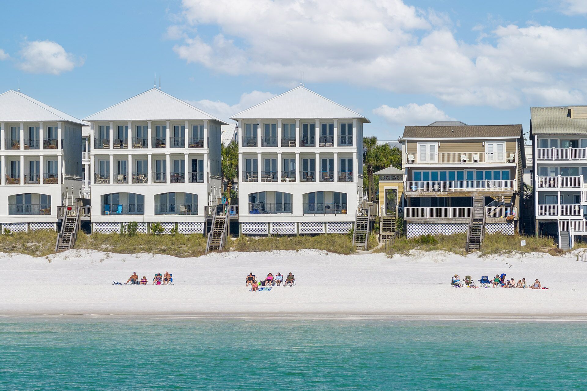 Frangista Pearl - Beachfront, Heated Private + Community Pool, Fantastic Locale!