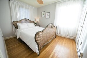 3 Schlafzimmer, Bügeleisen/Bügelbrett, WLAN, Bettwäsche