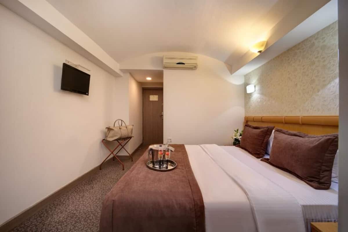 Habitación doble Deluxe | Sábanas de algodón egipcio y ropa de cama de alta calidad