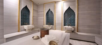 Stargate Hotel&Spa