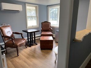 Interior - Cheerful Creekside Home with Dock (Machipongo)