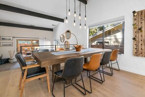 Dining - Modern Mountain Cabin w/ Game Room & Fire Pit (Big Bear)