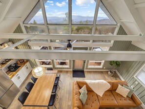 Smart-TV, peis og stereoanlegg