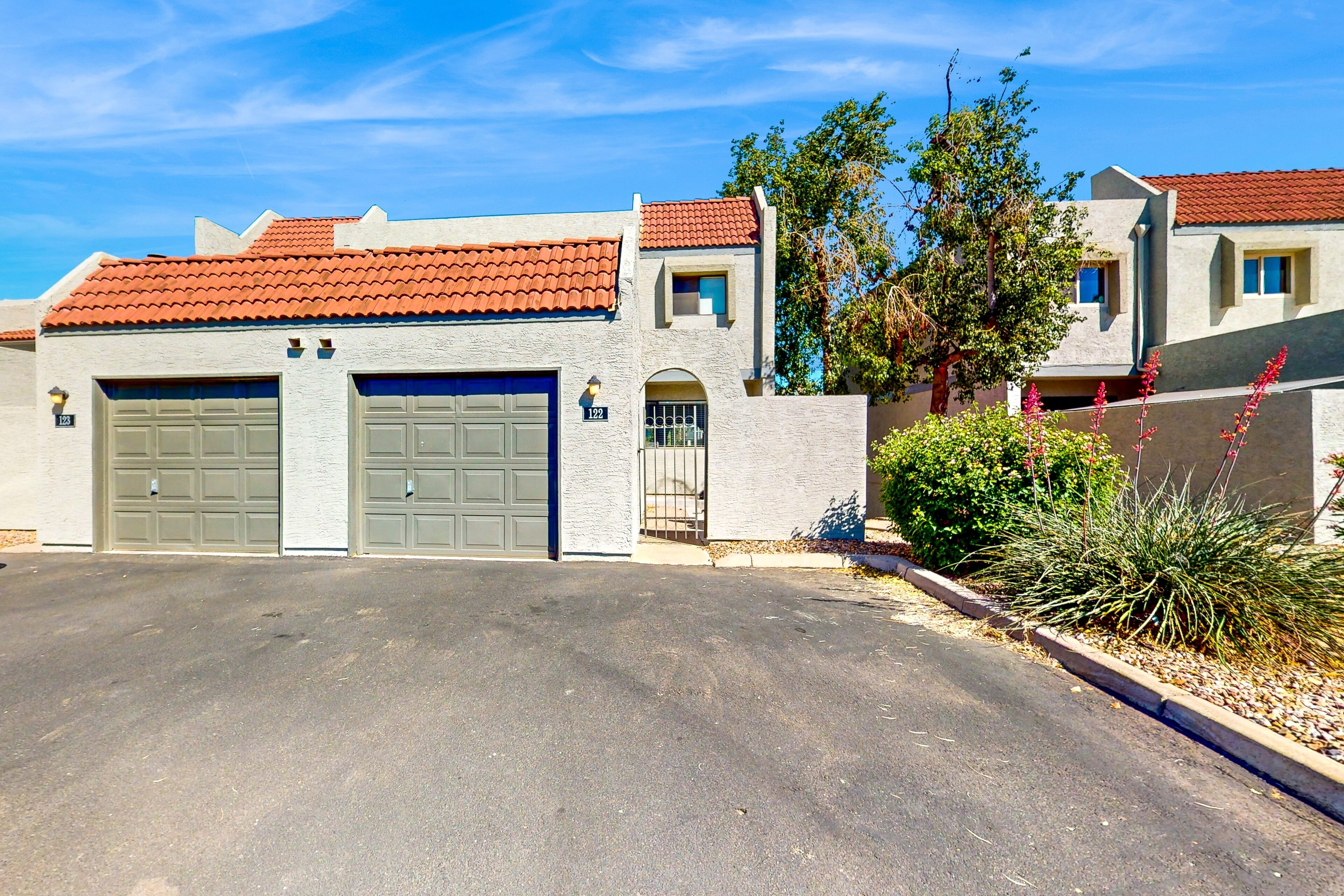 Snowbird-Friendly Condo w/ Shared Pool, WiFi, Central AC, W/D, and Private Patio