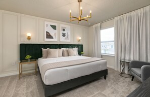 5 chambres, fer et planche à repasser, lit parapluie, Wi-Fi gratuit