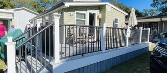 Beach House in ocean Lakes Z-53 Near campground Store and water Park