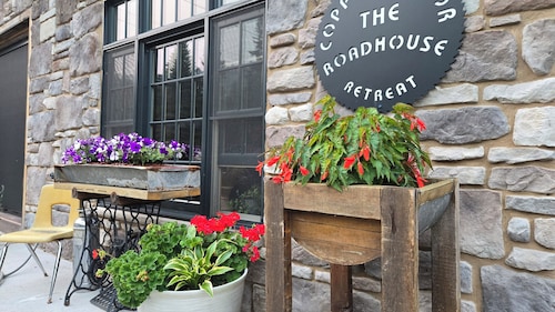 Incredible New Build ~ Awesome ATV Location ~ Game Room ~ Perfect Location! 