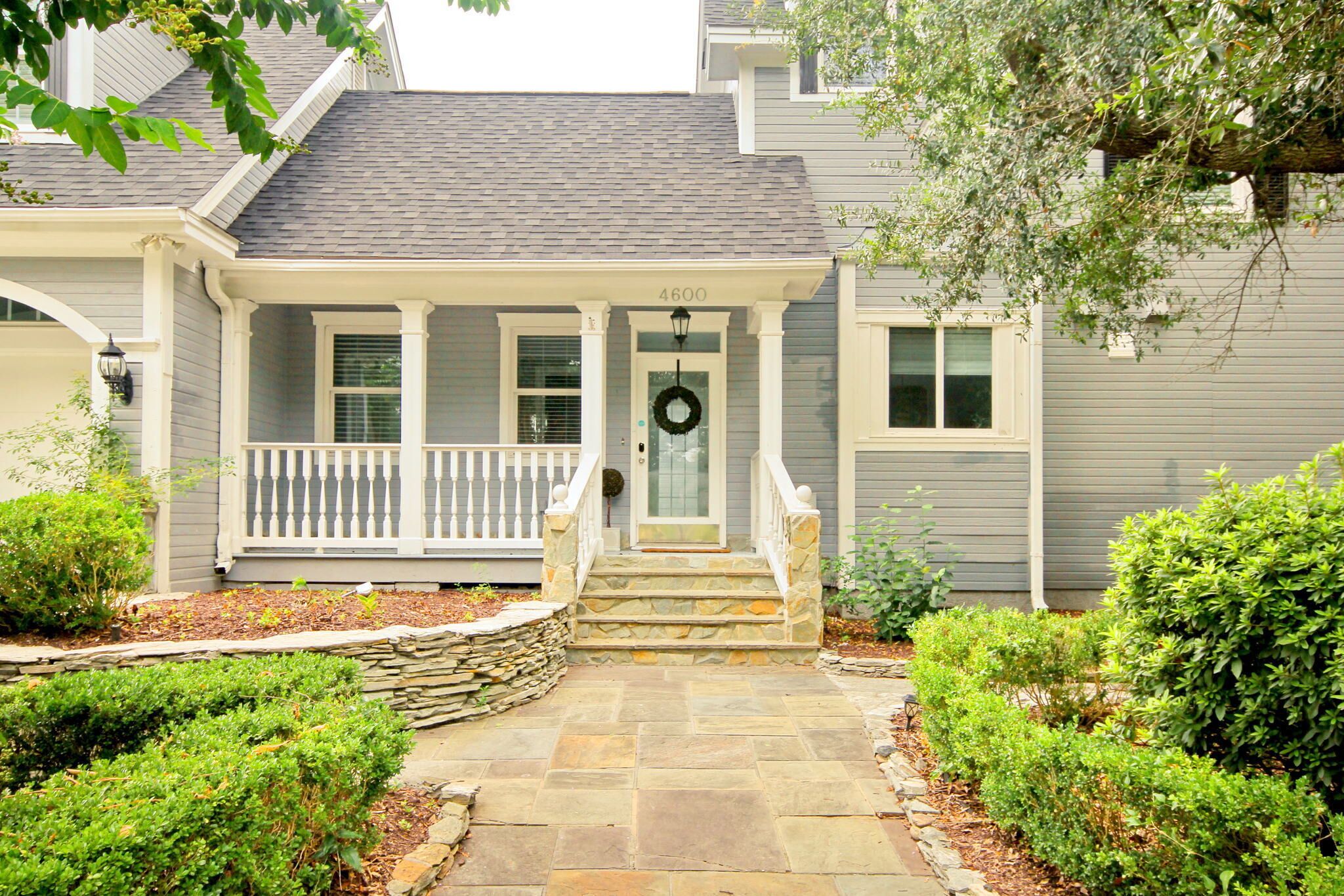 6 bedroom/6bath ocean side home, close to the beach and  Barefoot Landing. 