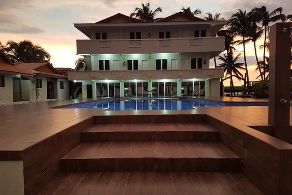 Outdoor pool, sun loungers