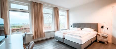 6 chambres, lit parapluie, Wi-Fi