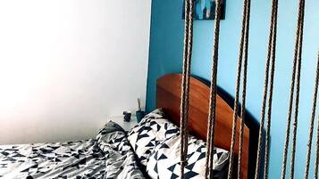 1 dormitori, wifi i roba de llit