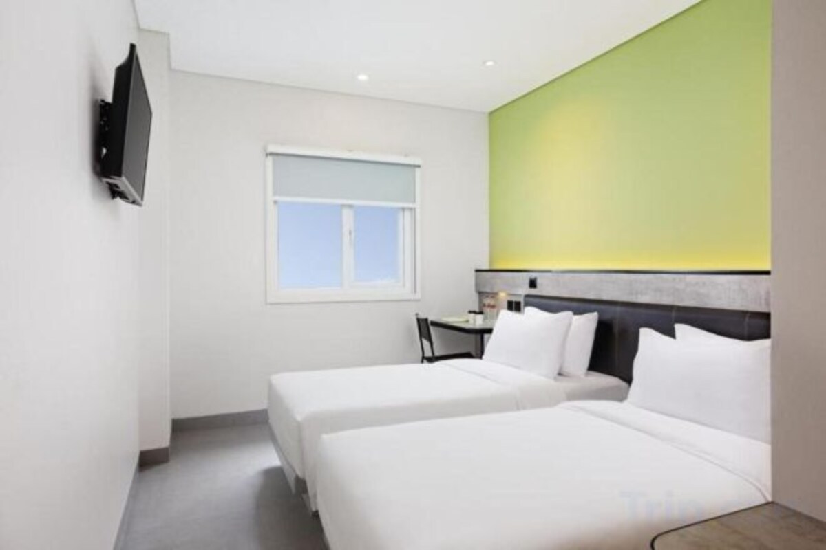 Smart Room Twin