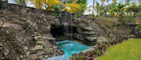 An infinity pool