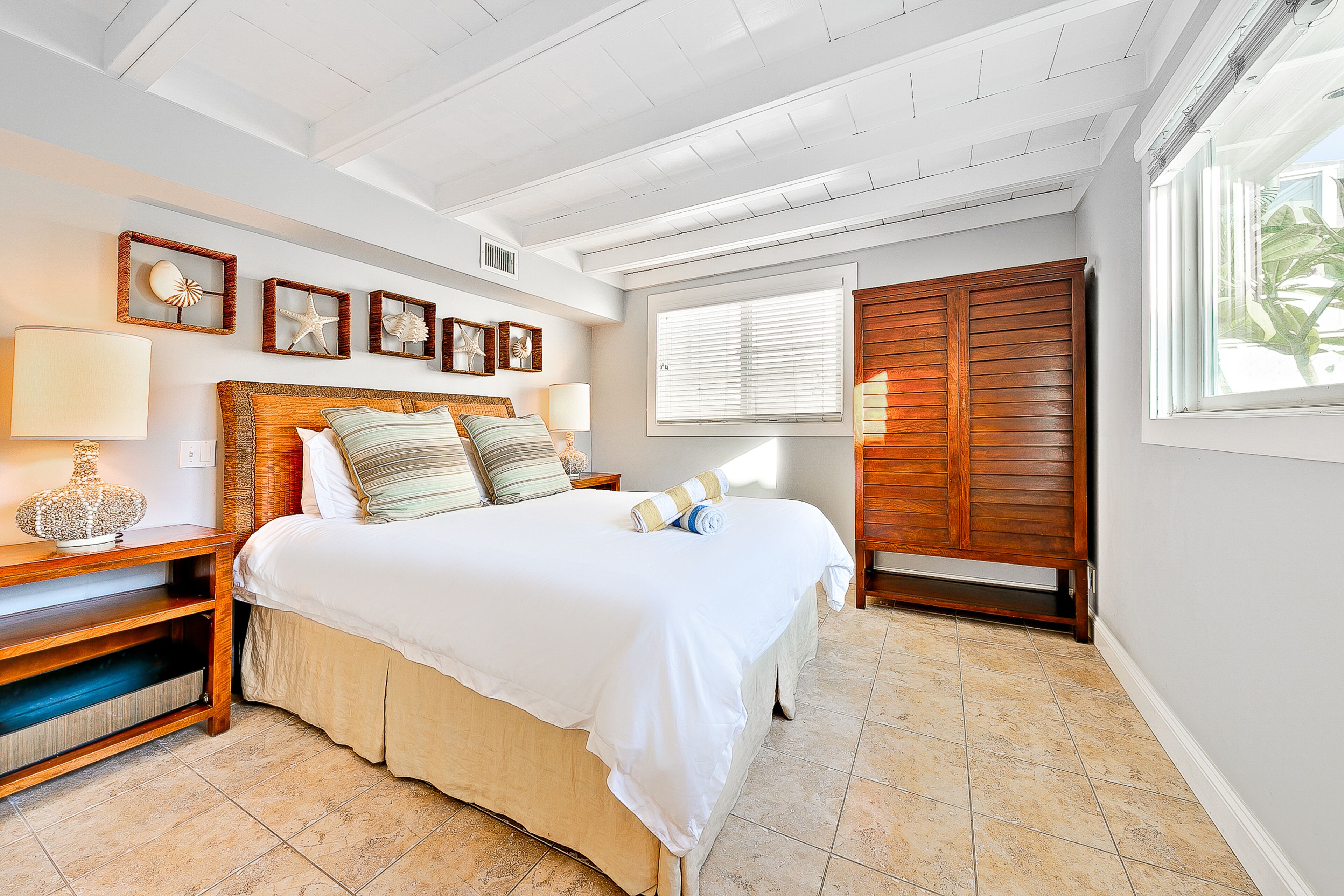 4 chambres, fer et planche à repasser, accès Internet, draps fournis