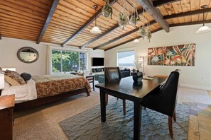 1 Schlafzimmer, Bügeleisen/Bügelbrett, Reisekinderbett, kostenloses WLAN