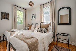 3 habitaciones, tabla de planchar con plancha y wifi gratis