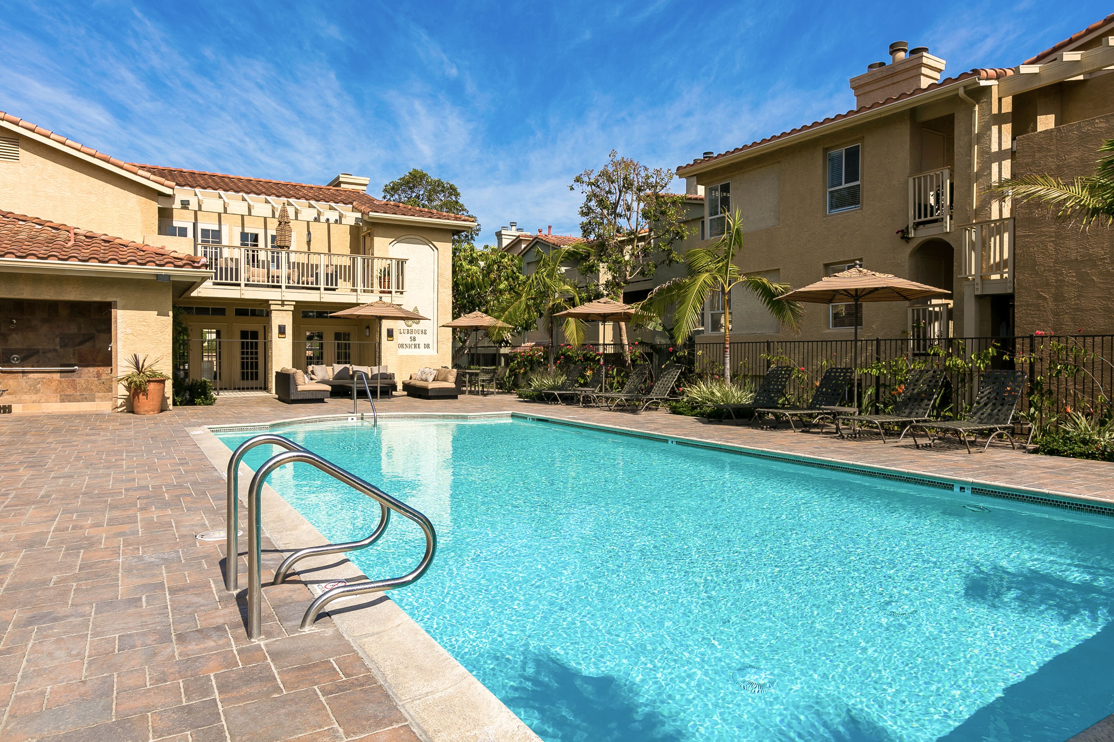 Coastal Condo,Amenities,Just Over 1 Mile to Beach+Resorts