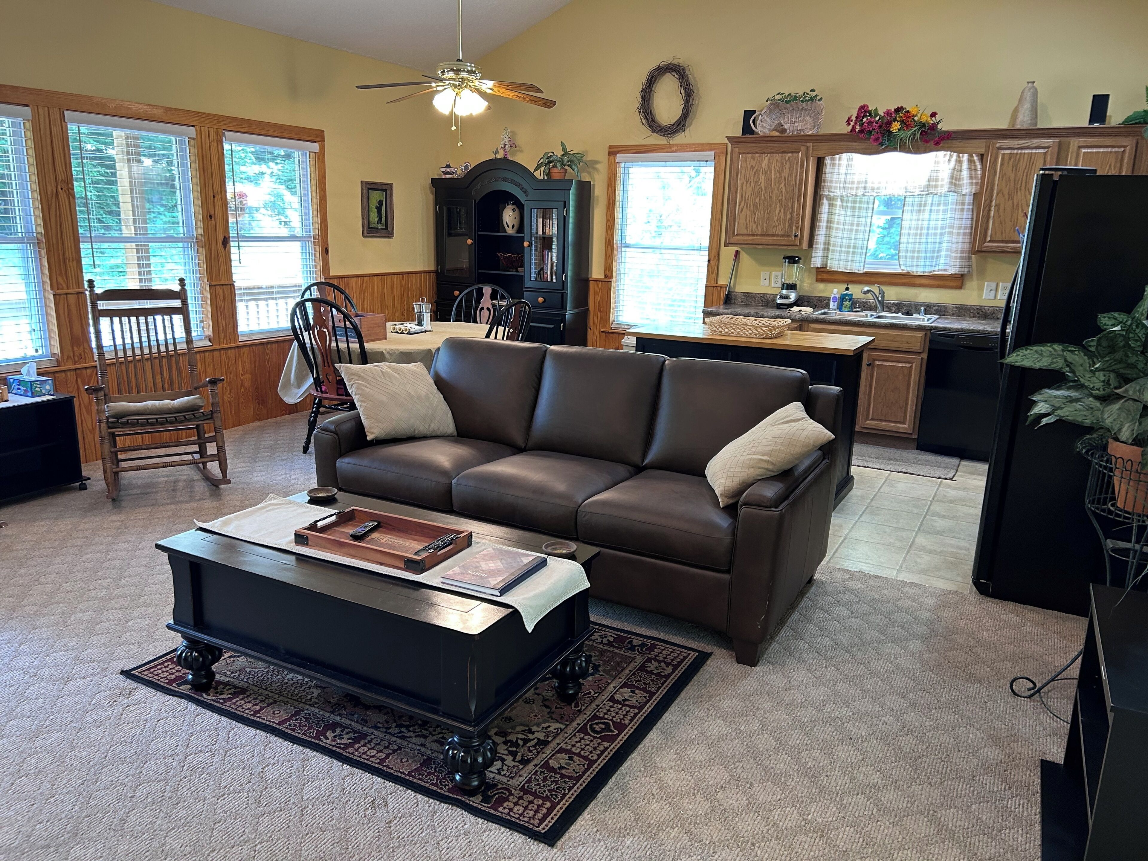 Smart TV, video games, books, video library