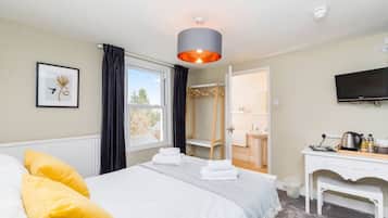 1 chambre, lit parapluie, Wi-Fi gratuit, draps fournis