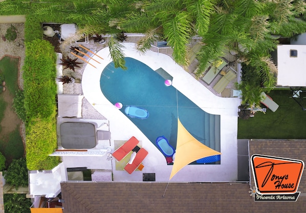 Outdoor pool, a heated pool