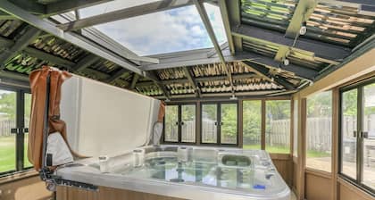5- Bedroom Private Home- Quiet Neighborhood- Pet Friendly
