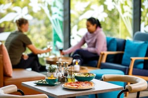 Breakfast, lunch, dinner served; international cuisine