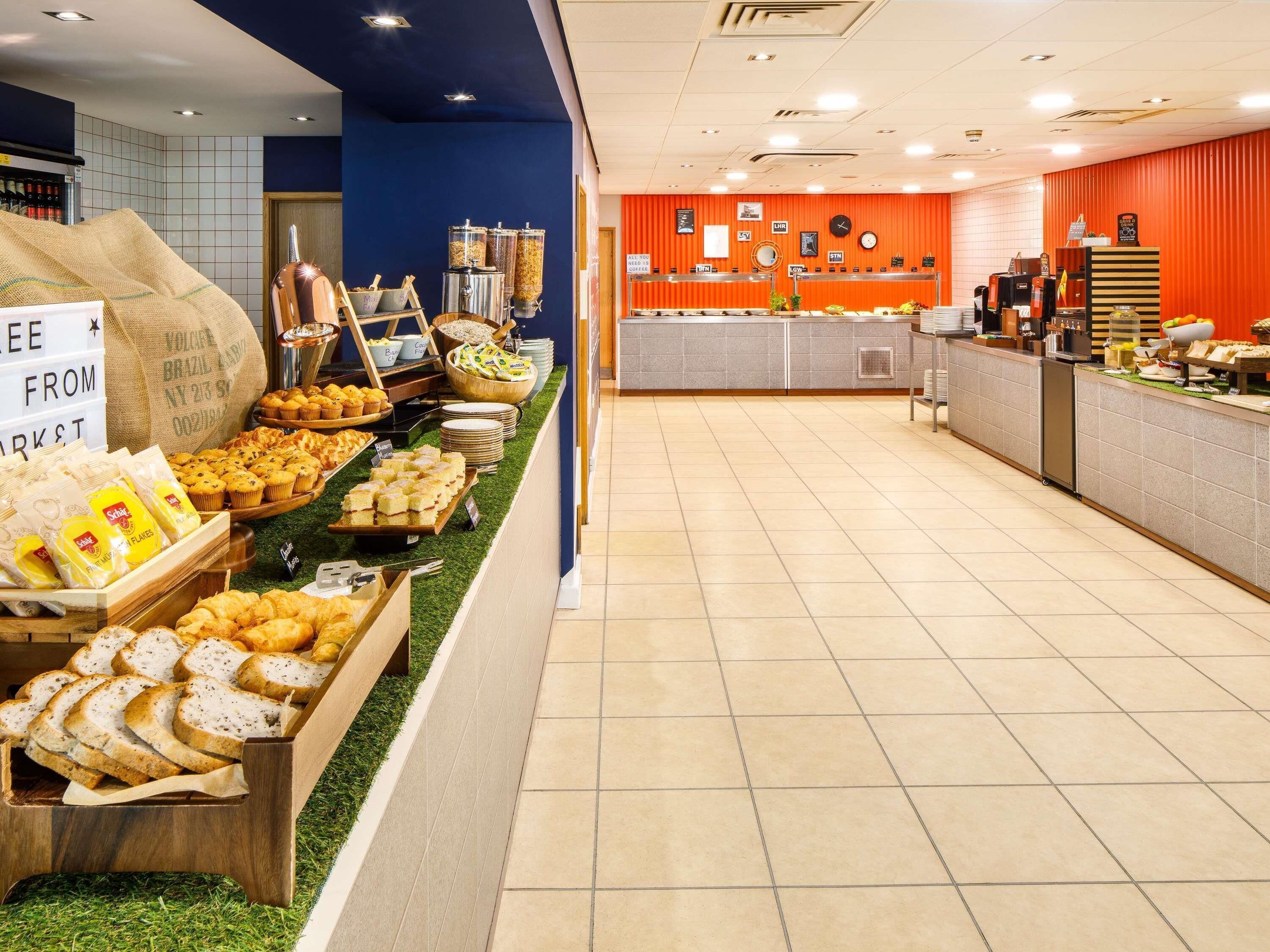 Daily buffet breakfast for a fee