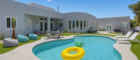 Outdoor pool, a heated pool