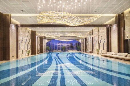 Indoor pool. Leida Hotel
