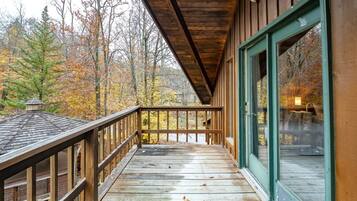 Chalet (Base Camp) | Eksterior