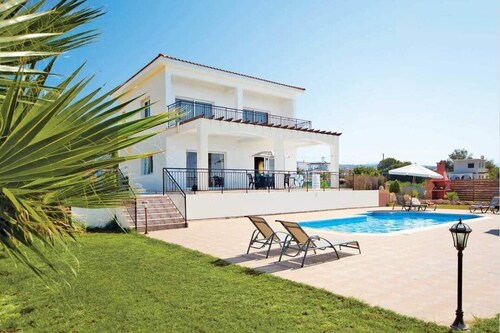 Villa Gabriella - Secluded and Private Luxury! 