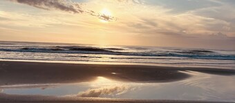 Steps from the beach. This Beach House is a comfy user friendly home. 