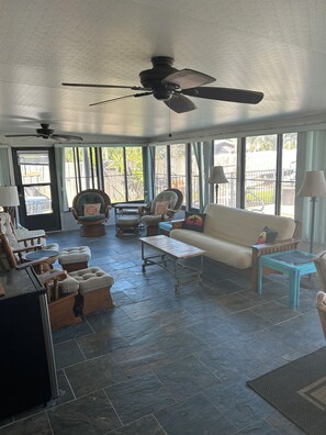 تلفزيون ذكي، مدفأة