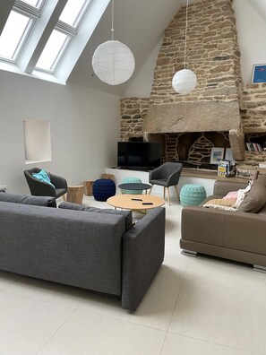 TV, table tennis, books