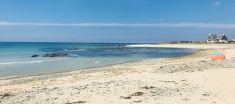 Villa on the Bay of Audierne, 15 people, heated indoor pool, sea view, beach
