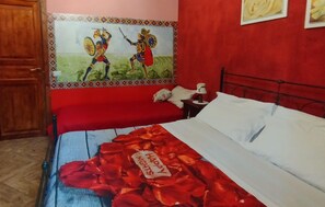 2 camere, culla da viaggio, Wi-Fi gratuito, lenzuola