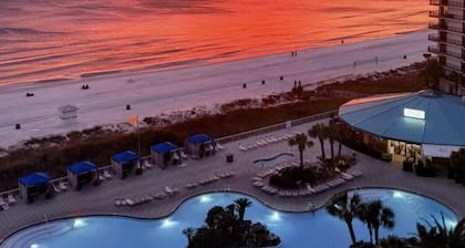 Just renovated + perfect for families - stylish ground floor villa.