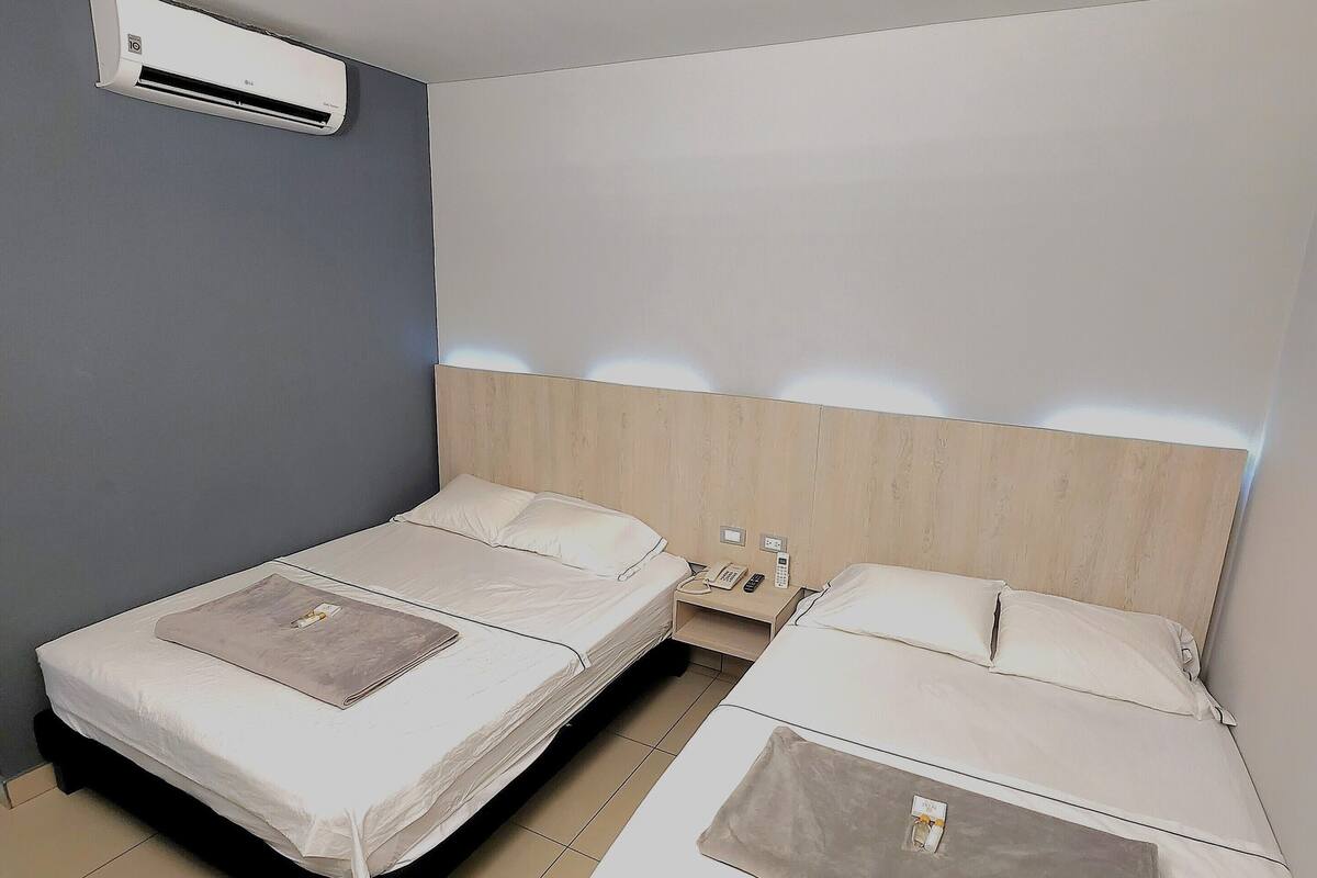 WiFi (free), bed sheets