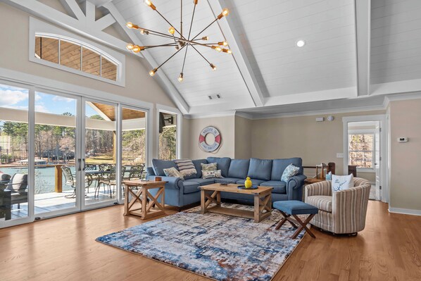 Smart TV, fireplace, video games, DVD player