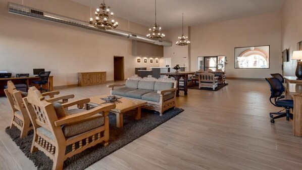 Lobby - Extend a Suites Airport (Phoenix)