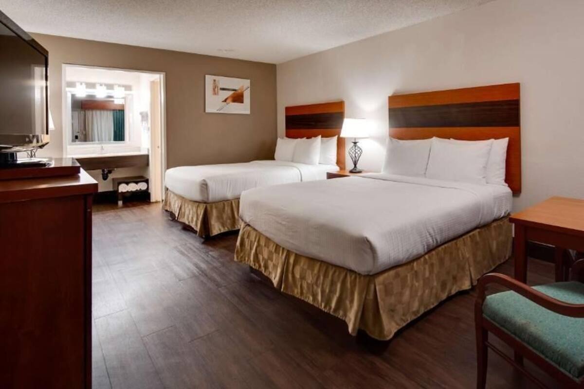 In-room safe, desk, laptop workspace, blackout curtains