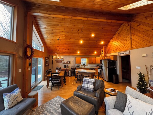 Smart TV, fireplace, video games, DVD player