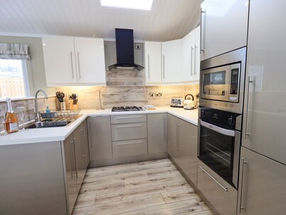 Lakeland View Lodge