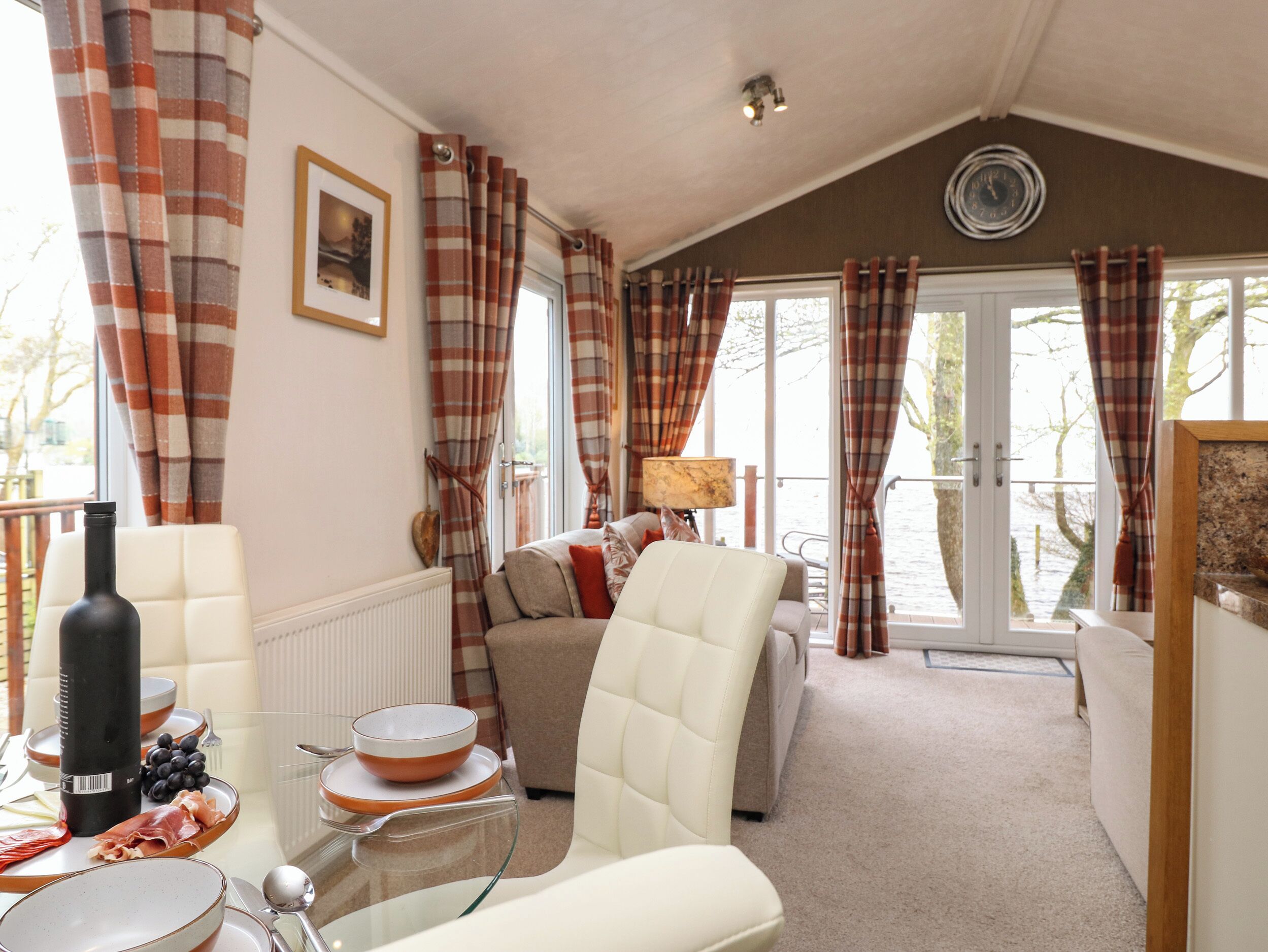 Cottage | Living area