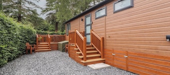 Beech Grove Lodge