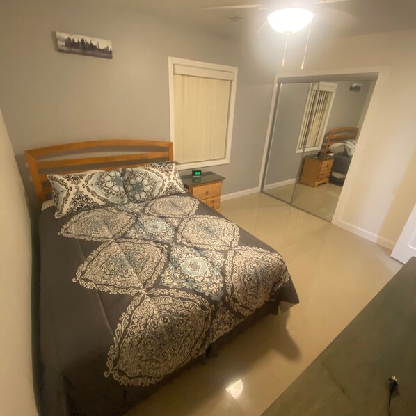 3 bedrooms, iron/ironing board, travel cot, free WiFi