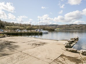 Cottage | Interior - Badgers Hollow Lodge (Windermere)