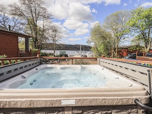 Cottage | Spa