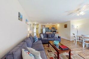 TV - Stylish Condo at Sheepscot Harbor Resort w/Free WiFi, River Views, & Balcony (Edgecomb)